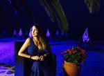 Nelly Chernova: На фоне ночного пляжа отель Assa Maris