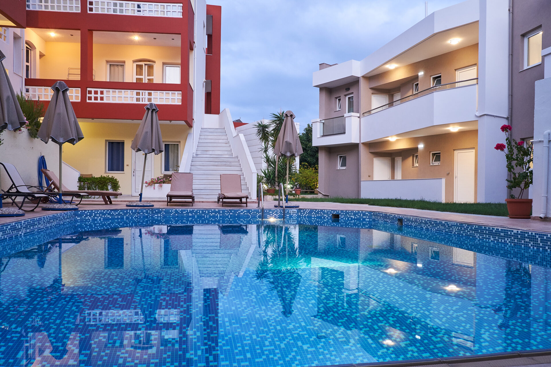 Крит 18. Troulis Apart-Hotel. Troulis Apartments Crete. Бали Греция Крит. При апарт.