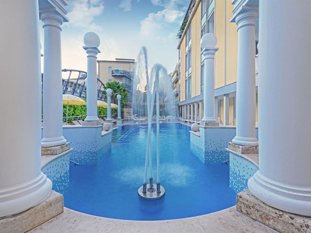 Aurora Terme Wellness & Spa Hotel бронировать отель - Абано Терме, 3*,  Италия - mobile site