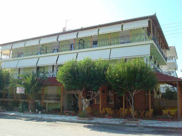 Filoxenia Hotel Apartments (Neoi Poroi)